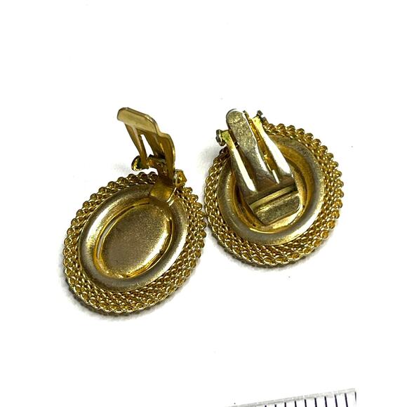 Clip Earrings Green Aventurine Jade Gold Vtg Estate Jewelry O30 - Picture 3 of 4